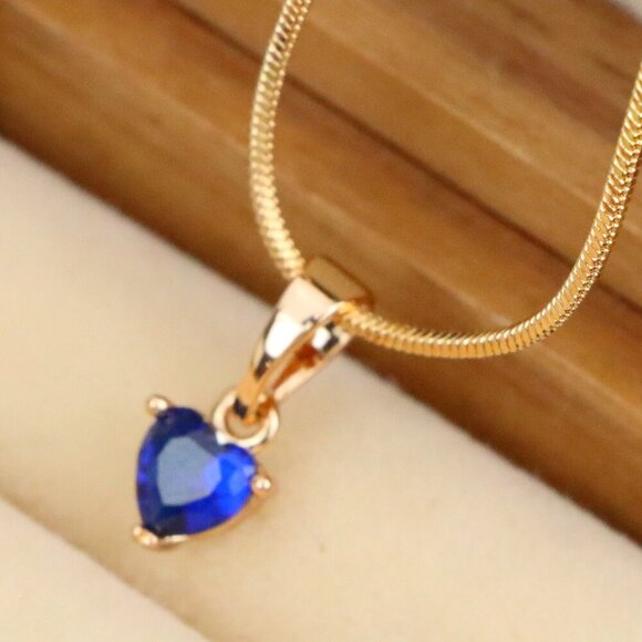 "Charming Heart-Shaped Blue Pendant in Gold, XPPT1305 - Picture 1 of 13